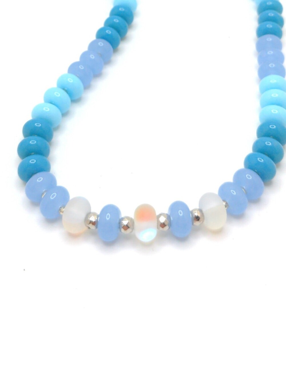 381MIDALANE Handcrafted Blue Dopamine Candy Bead Necklace
